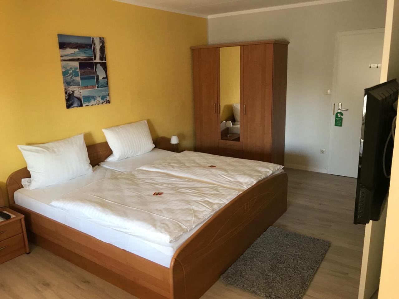 Hotel Zum Ochsen Wonsheim Luaran gambar